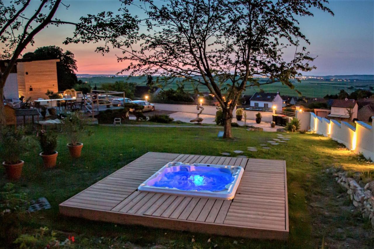 Cottages Antoinette Chigny-les-Roses Bagian luar foto